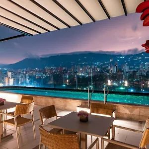 York Luxury By Preferred ***** Medellin